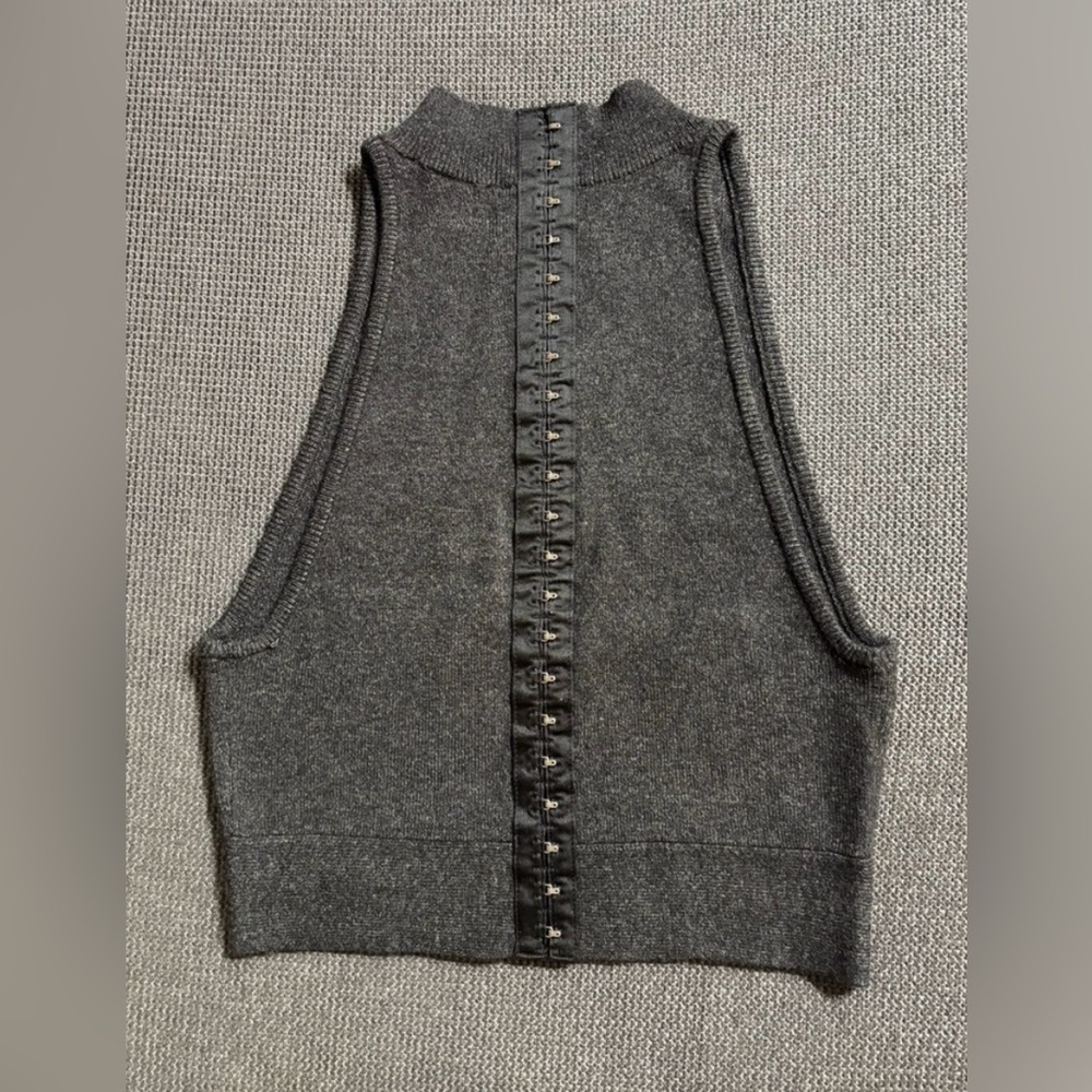 Women’s cropped XS sweater - Victoria’s Secret